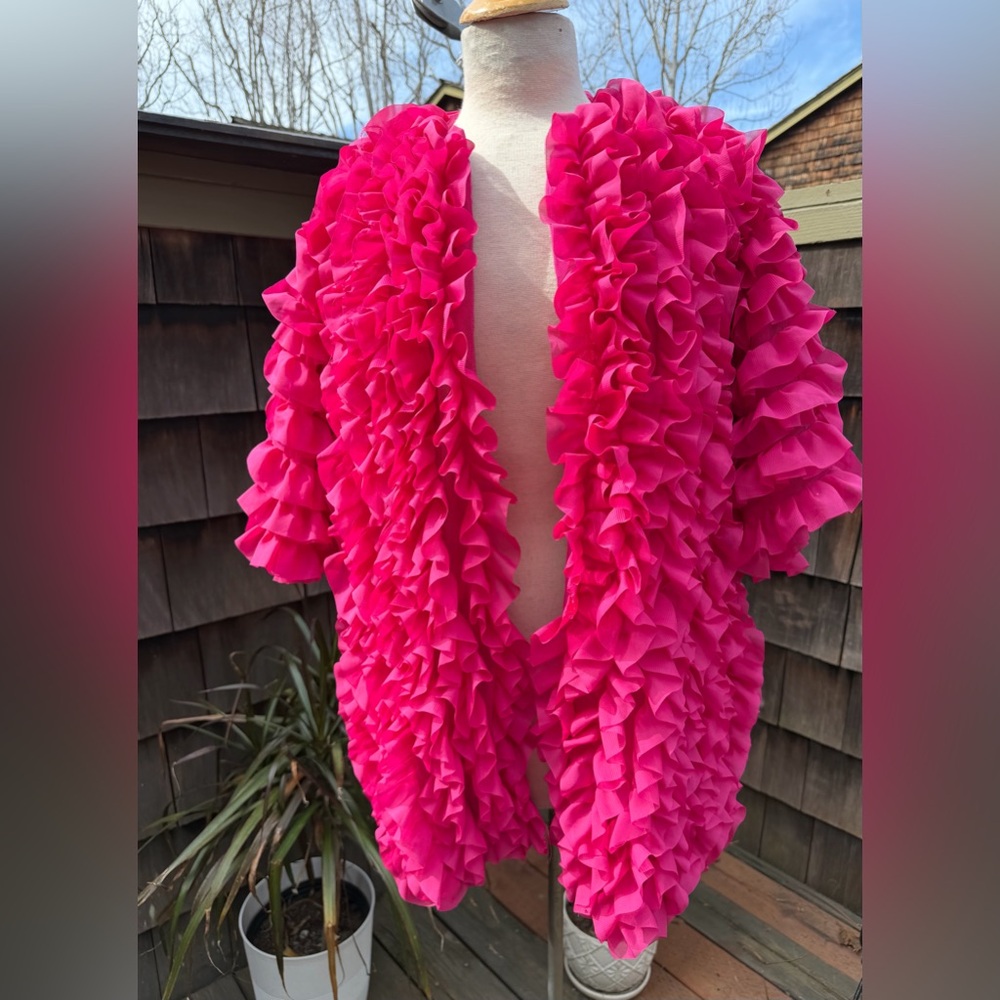 ZARA fuchsia pink ruffled knit coat jacket voluminous with tie Sz M. - Picture 6 of 10